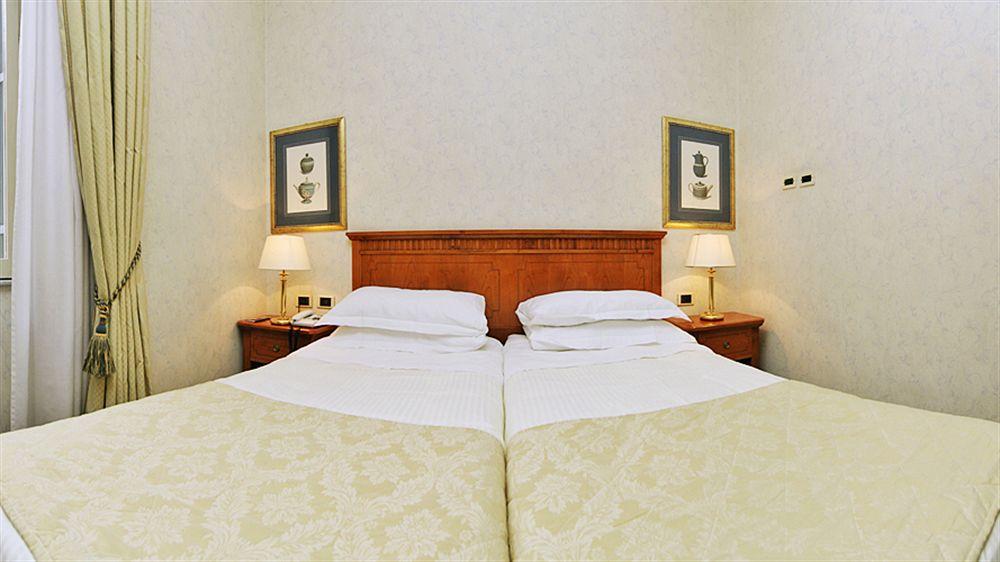 Una Hotels Empire Roma Bagian luar foto