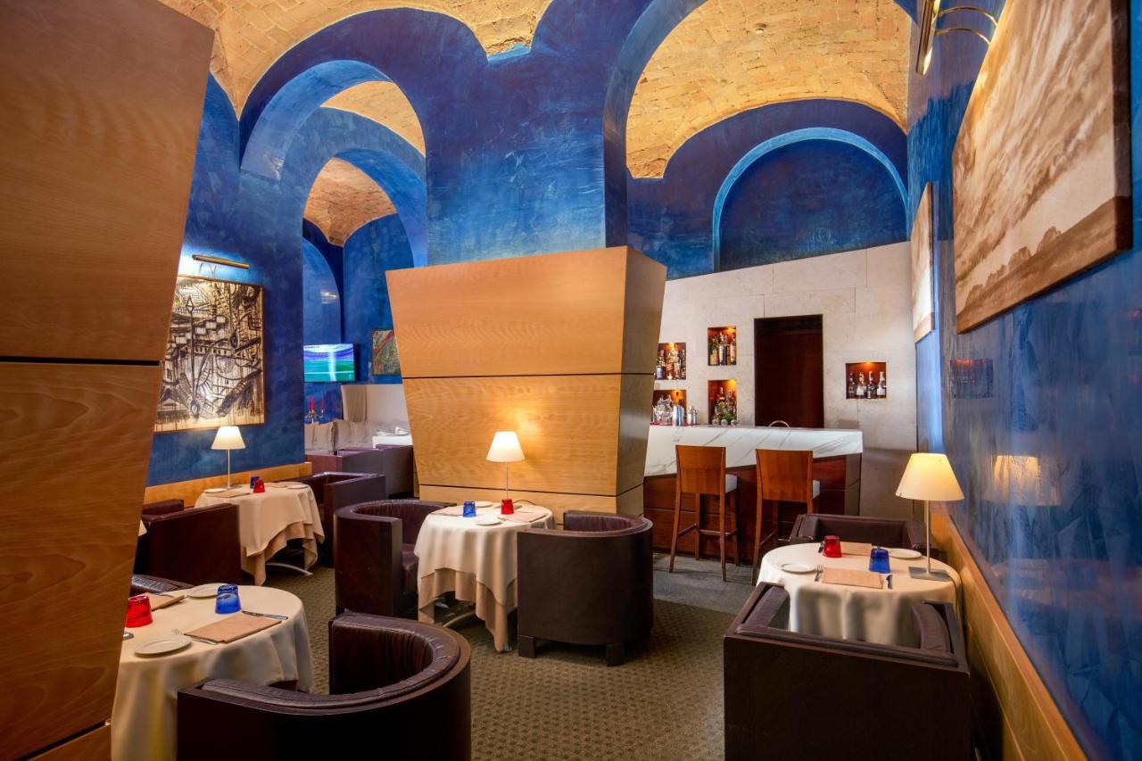 Una Hotels Empire Roma Bagian luar foto