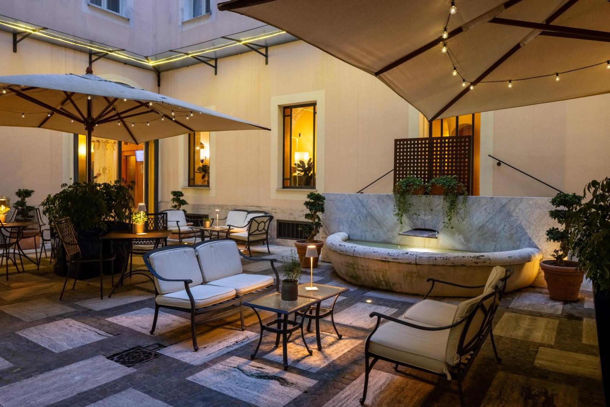 Una Hotels Empire Roma Bagian luar foto